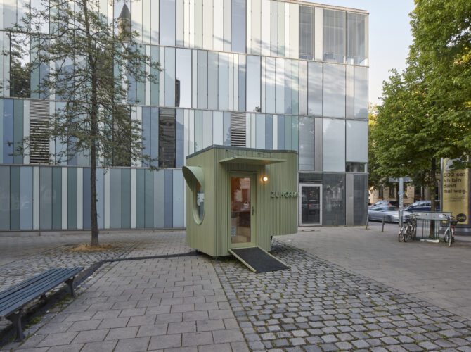 Zuhörraum Momo